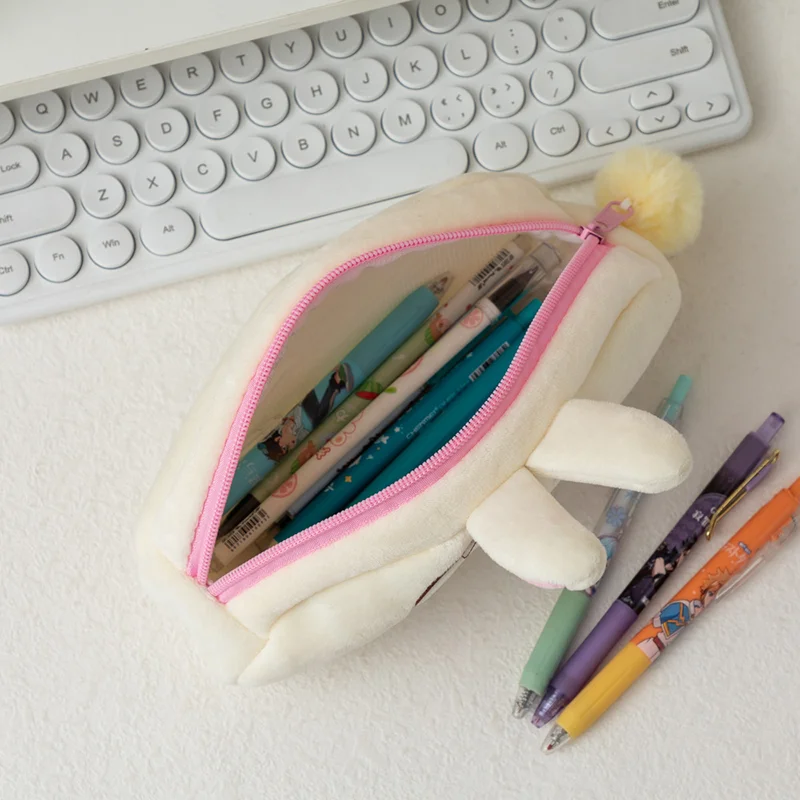 Trousse à crayons en peluche K - Packaging avis et prix